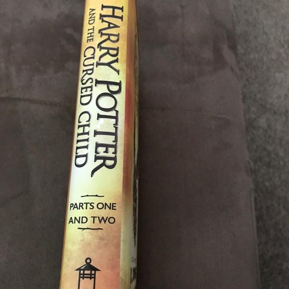 Harry Potter book - Picture 3 of 3